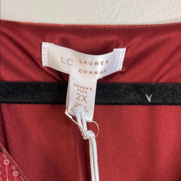 NWT LC Lauren Conrad Burgundy Floral Sequin Dress - Size 2X #246 - Picture 3 of 12